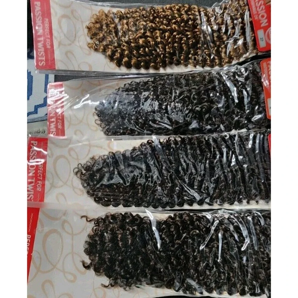 4pk Outre X-Pression Twisted Up - Color 4 27‎ New